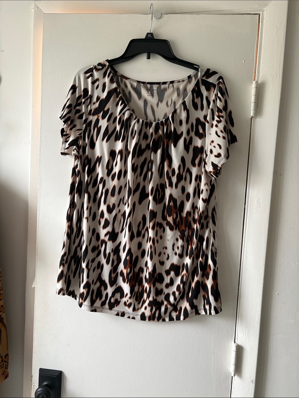 Worthington Taupe and Black Leopard-Print Scoop Neck Top